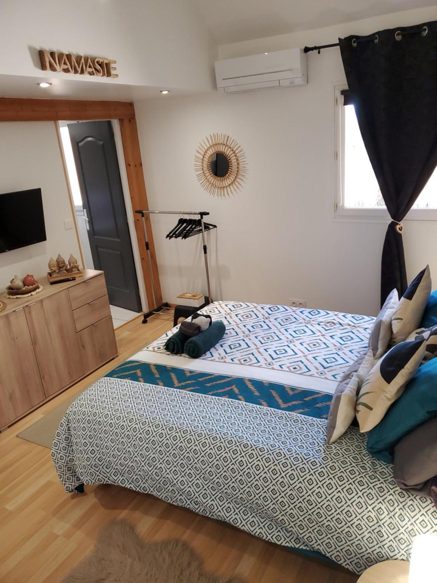 Le Namaste Charmante Maisonnette Climatisee De 45 M2 Brasles Dış mekan fotoğraf